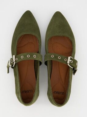 Ulanka Tachin Green Suede Ballet Flats in Size 8 (EUR 39)